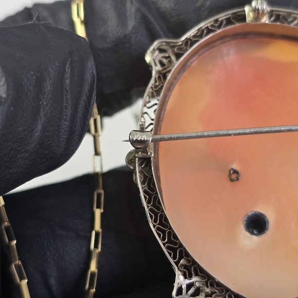 Antique Cameo 14K Gold Diamond Pendant Brooch - Picture 4 of 16